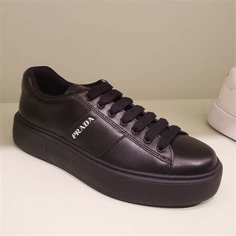 prada 2eg357